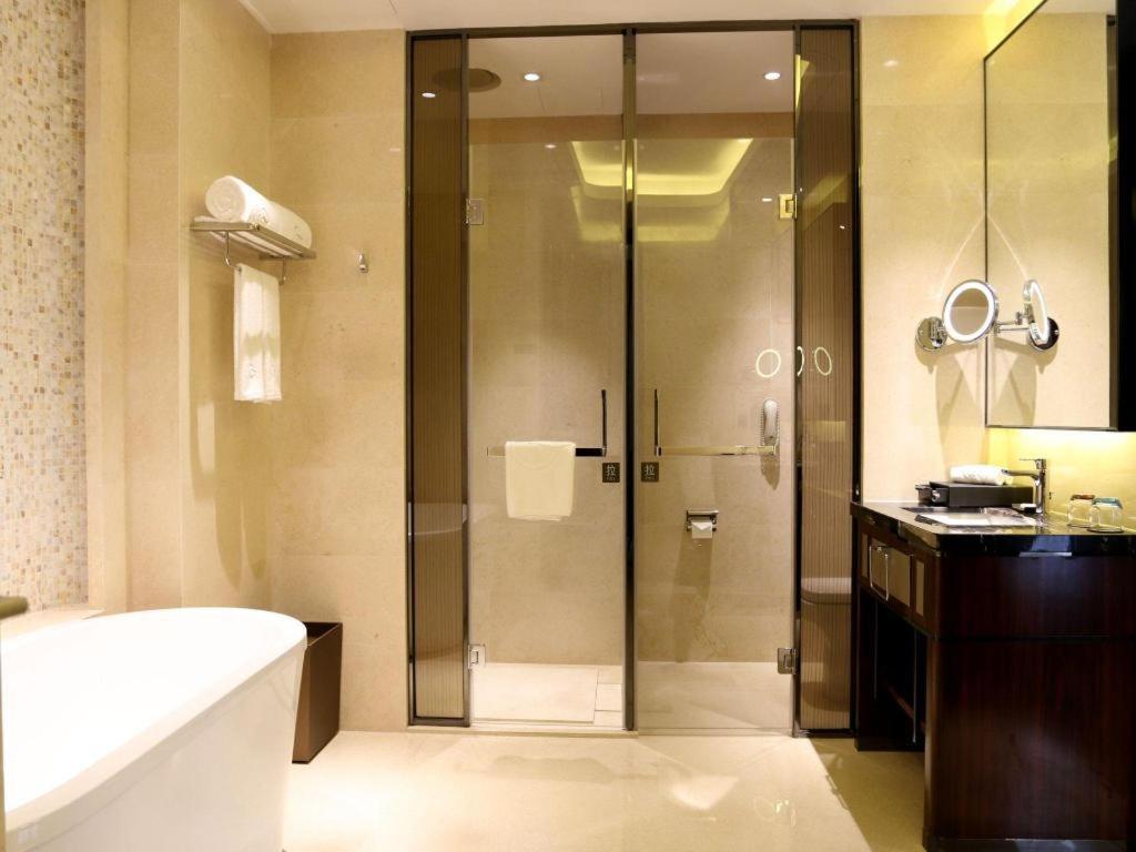 Beijing Grand Skylight International Hotel Exterior foto